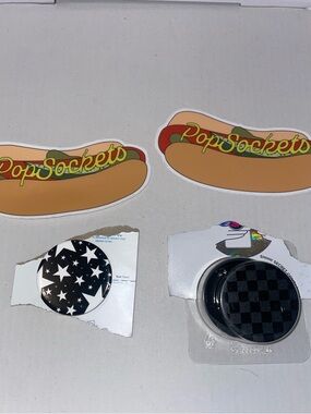 PopSocket Hot Dog Sticker Set with Black Checker PopSocket Grip